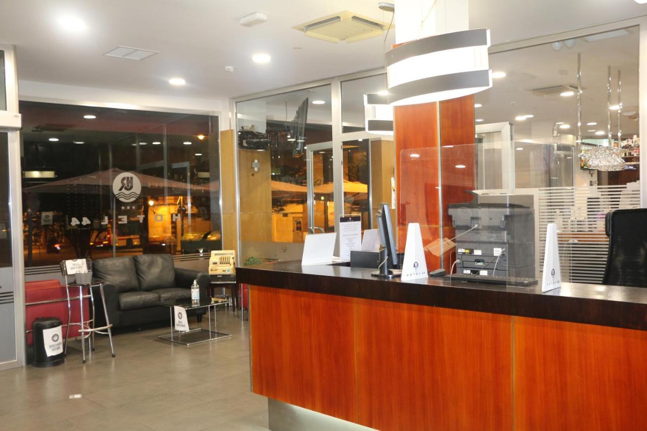 Hotel 44 Gijon Bagian luar foto
